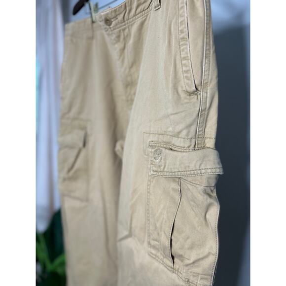 Timberland Tan Cargo Men’s Pants- size 38 - Picture 2 of 5
